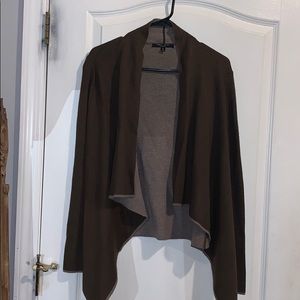 Green/beige sweater cardigan